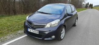 Toyota Yaris 1,4 D 90KM Comfort 2012r 186 800 km NAVI kamera Skarżysko-Kamienna - zdjęcie 2