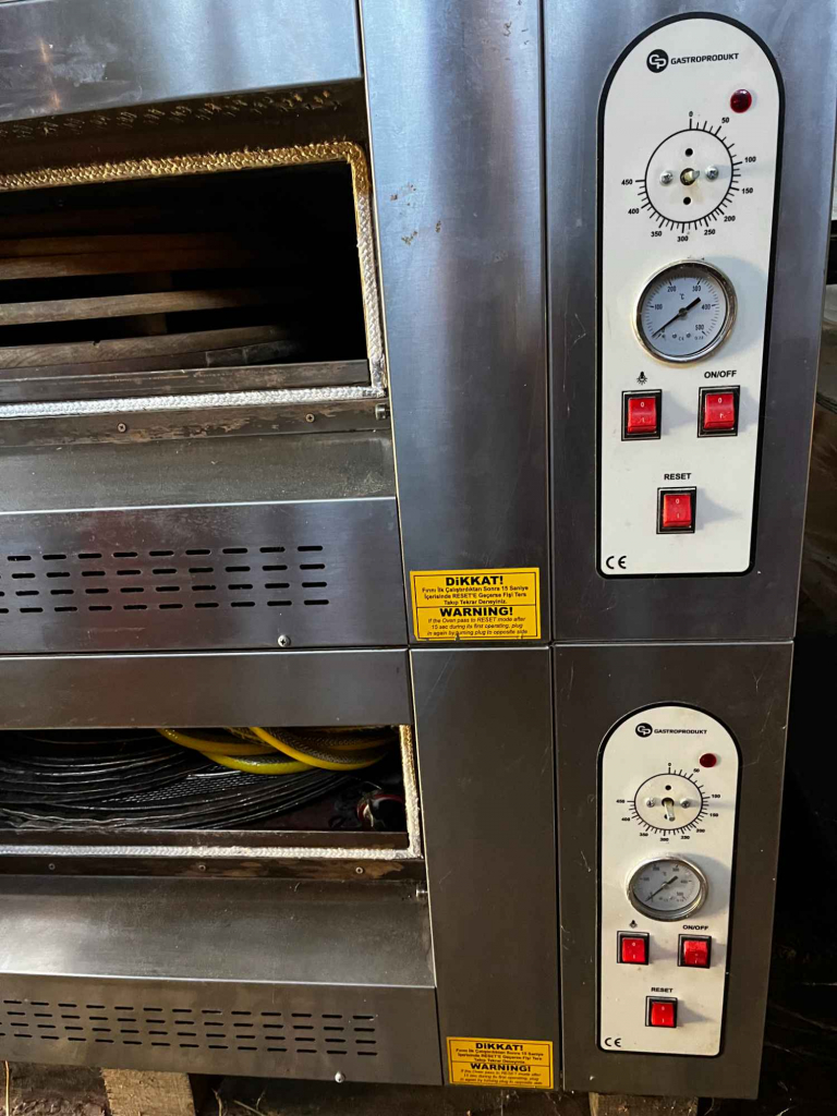 Syndyk sprzeda piec do pizzy gazowy 2-komorowy 8x30cm DIAV Nowa Huta - zdjęcie 2