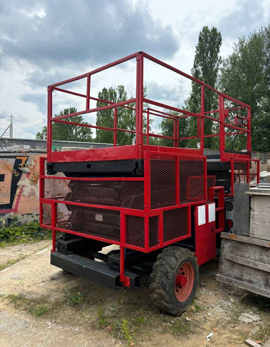 sprzedam podnośnik nożycowy Bolesławiec - zdjęcie 3