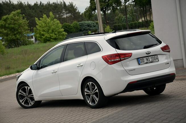Kia Cee'd 1,6CRDI*136KM*Led*Xenon*Navi*Kamera*Panorama*Parkasist Ostrów Mazowiecka - zdjęcie 11