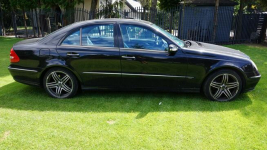 Mercedes E 200 zarejestrowany, ubezpieczony. Gwarancja. Polecam !!! Zielona Góra - zdjęcie 4
