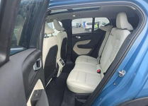 Volvo XC 40 Bogata wersja wyposażenia / AWD / B5/ niski przebieg Chwaszczyno - zdjęcie 11