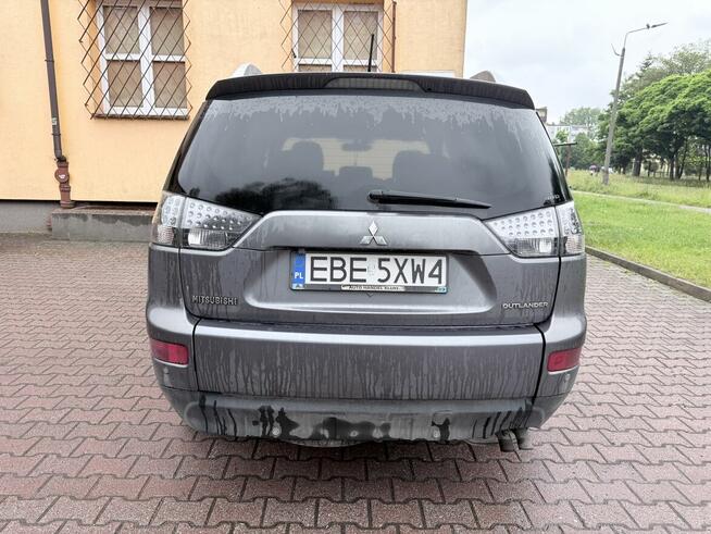 Syndyk sprzeda Mitsubishi Outlander 2.0 DI-D 4WD 2008 r. Bełchatów - zdjęcie 6