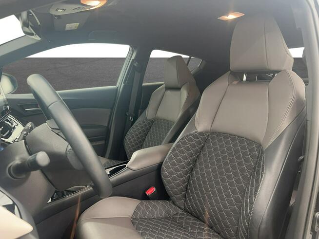 Toyota C-HR 1.8 Hybrid GPF Executive Warszawa - zdjęcie 10