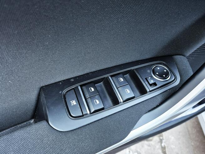 Kia Nowy Ceed 1.6 CRDi + MHEV 136KM 6MT Wersja M / FV23% / Salon PL Bełchatów - zdjęcie 12
