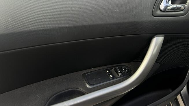 Peugeot 308 1.6 Benzyna 120 KM 2010 Bezwypadkowy Nawigacja Hak Gdynia - zdjęcie 12