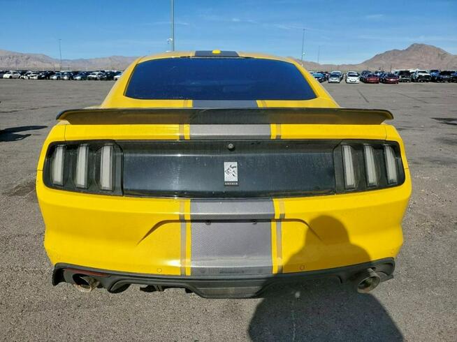 Ford Mustang / 5.0 / niski przebieg / Tarnów - zdjęcie 6
