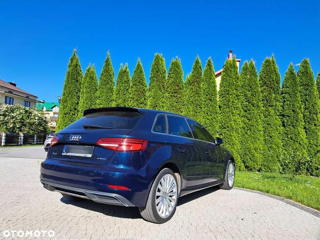 Audi A3 e-tron Hybryda plug-in 204KM S-Line 2017 Rzeszów - zdjęcie 2