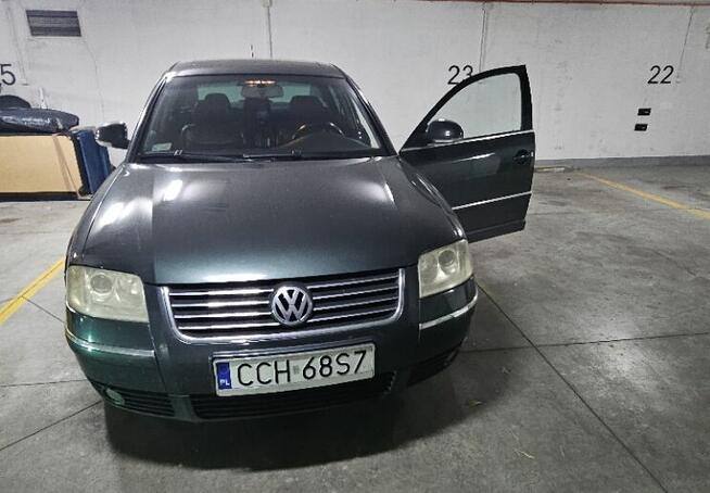VW PASSAT B5 FL z 2004 roku z silnikiem 2.5 V6 diesel Toruń - zdjęcie 2