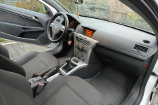 Opel Astra GTC 90KM benzyna 2009 r. Leżajsk - zdjęcie 8