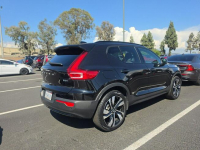 Volvo XC 40 Ultra Dark Theme / AWD / B5 Białystok - zdjęcie 4