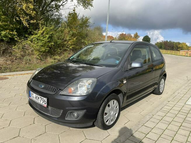 Ford fiesta MK6 1.3 Benzyna Klima Grzana przednia szyba Gostyń - zdjęcie 3