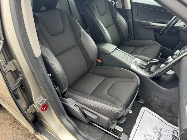 Volvo XC 60 Pisemna Gwarancja 12 miesięcy Konin - zdjęcie 11