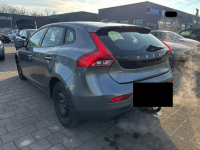 Volvo V40 1.6 benzyna YOU 120KM BIXENON pdc BEZWYPADEK 2015 Tychy - zdjęcie 4