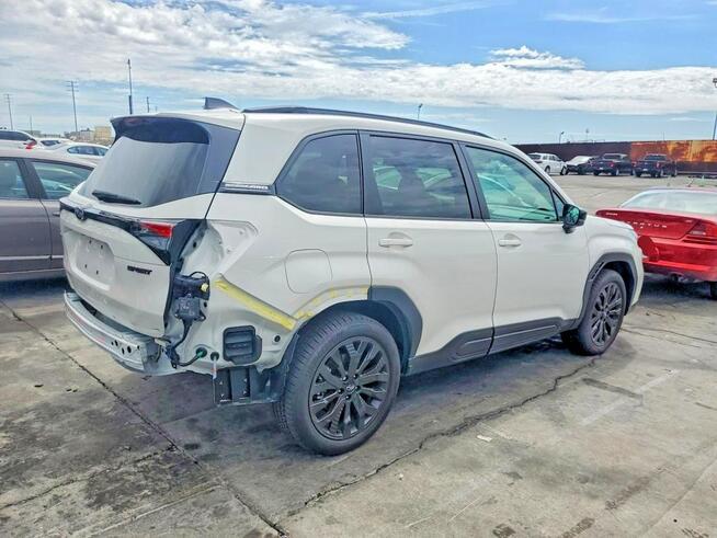 SUBARU FORESTER SPORT / AWD / niski przebieg Wrocław - zdjęcie 4