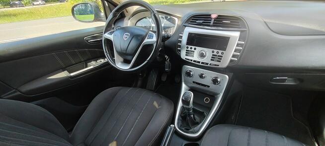 Lancia Delta Stan bardzo dobry, krajowy. Goczałkowice-Zdrój - zdjęcie 9