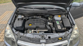 Opel Astra H 2004 Lipno - zdjęcie 5