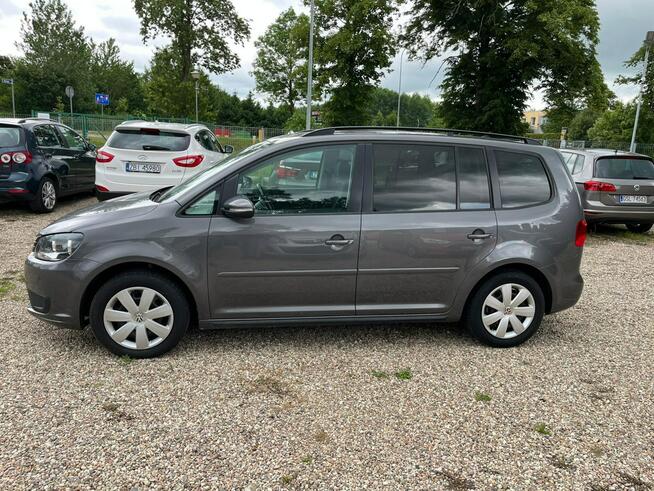 Volkswagen Touran 1,6 Diesel 105KM ładny zadbany samochód Białogard - zdjęcie 12