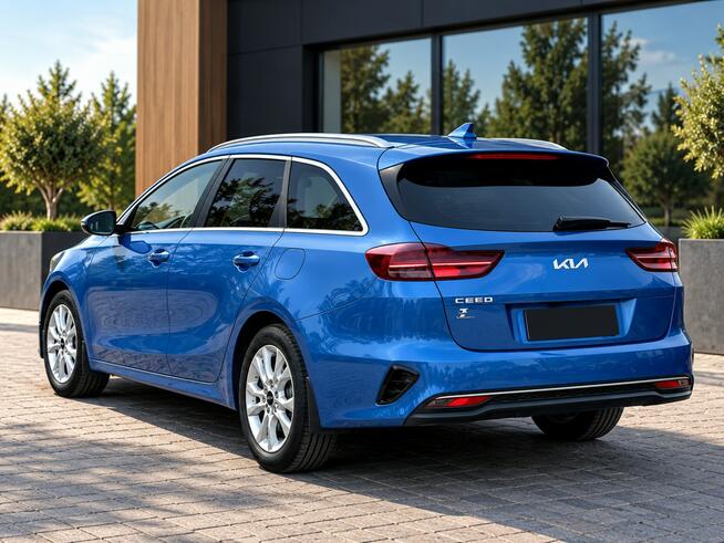 Kia Cee'd 1.5T 160 LED Climatronic Zadbana - Salon PL Gdynia - zdjęcie 4