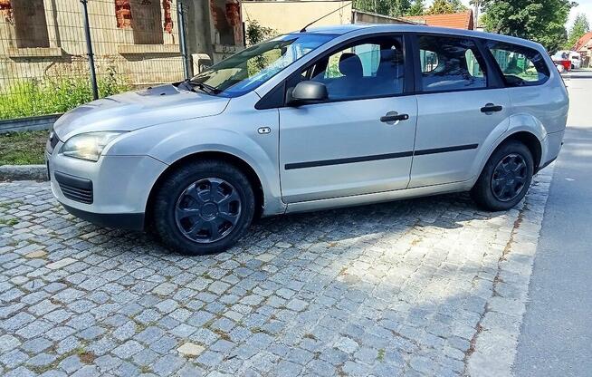 Ford Focus Kombi  2005r Pieszyce - zdjęcie 6