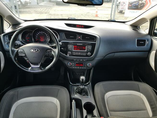 Kia Cee'd 1,6 CRDi Klimatronik Zarejestrowany Gwarancja Włocławek - zdjęcie 12