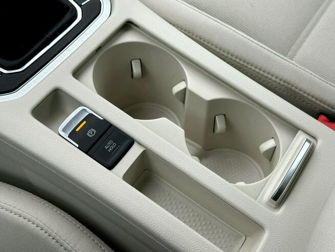 Volkswagen Passat 2.0 TDI Comfortline! Salon Polska! Pęcice - zdjęcie 5