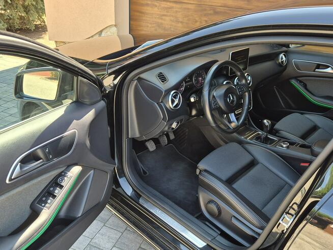 Mercedes A 180 2015r, Przebieg Tylko 137tyś km, 1.6B, Bogata Wersja Radom - zdjęcie 9