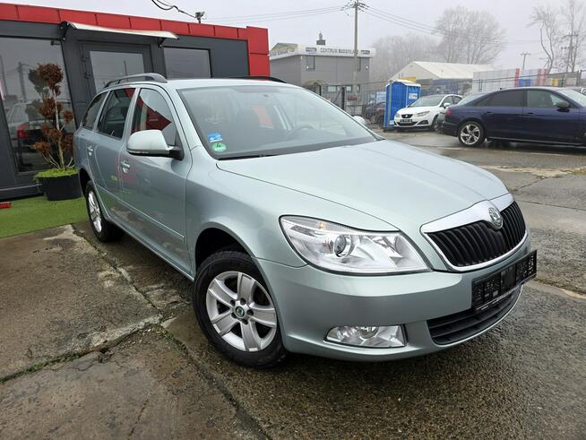 Škoda Octavia 1.8 TSI 160 KM 4x4 • Benzyna • Manual • Kombi Kraków - zdjęcie 3