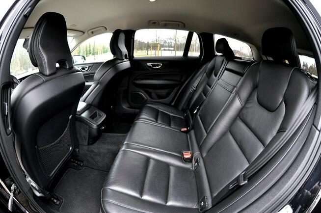 Volvo V60 2.0 D3 150KM Navi FullLed Climatronic Skóra Pdc Serwis Płock - zdjęcie 9