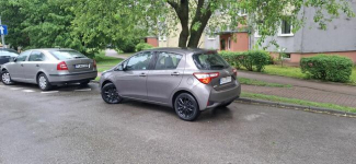 Yaris 2018 . 1 rej 2019. Polski Salon Częstochowa - zdjęcie 5