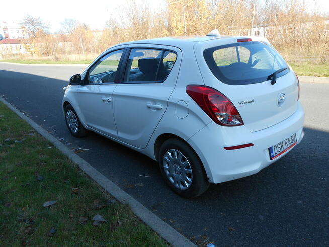 HYUNDAI i20, 1,3 2013 rok, super stan Kamienna Góra - zdjęcie 6
