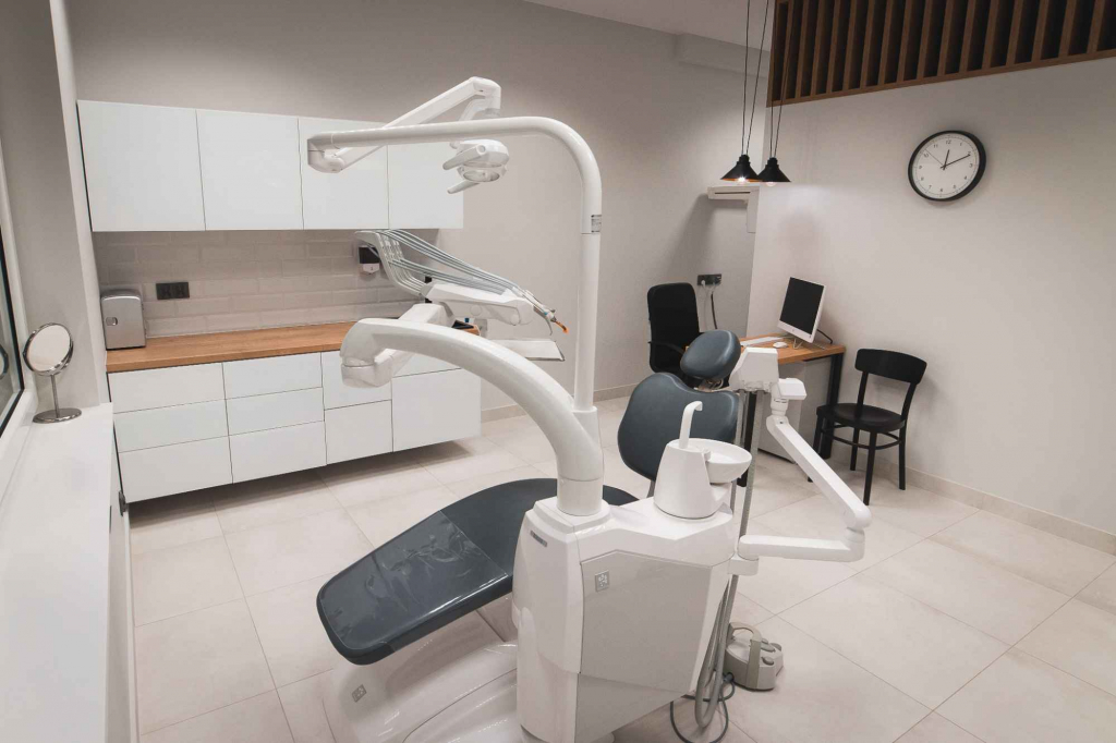 Protetyk - Tomaszów Mazowiecki Tomaszów Mazowiecki - zdjęcie 1