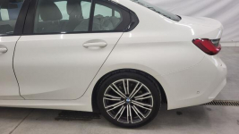 BMW 320 d xDrive mHEV M Sport sport-aut Grójec - zdjęcie 9