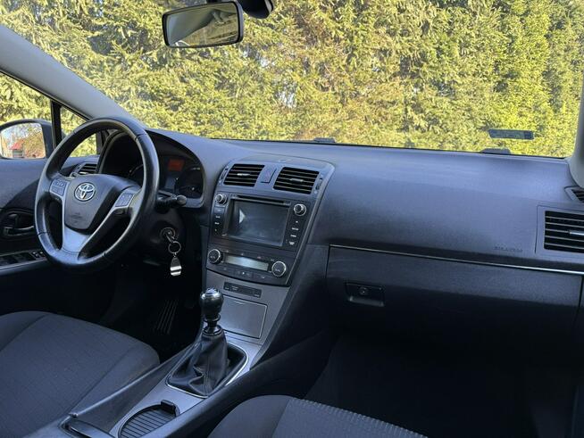 Toyota Avensis 1.8 147KM Klima 18" Zadbany Ocice - zdjęcie 7