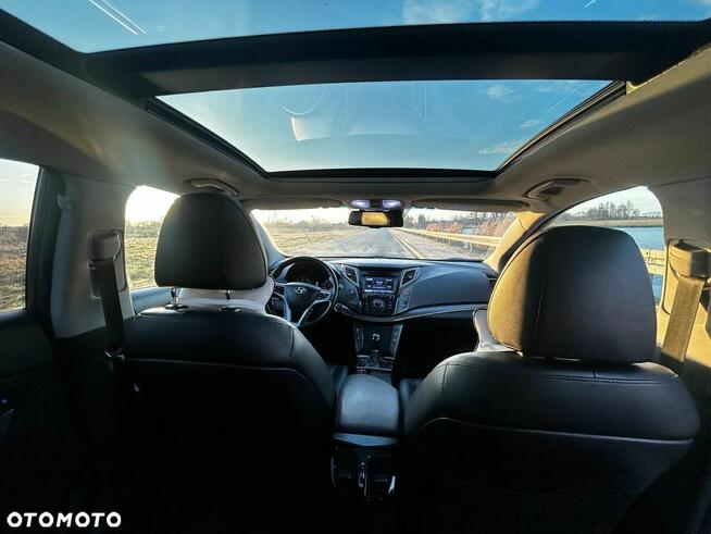 Hyundai i40 1.7 CRDi Automatik Premium Mała Wieś - zdjęcie 9