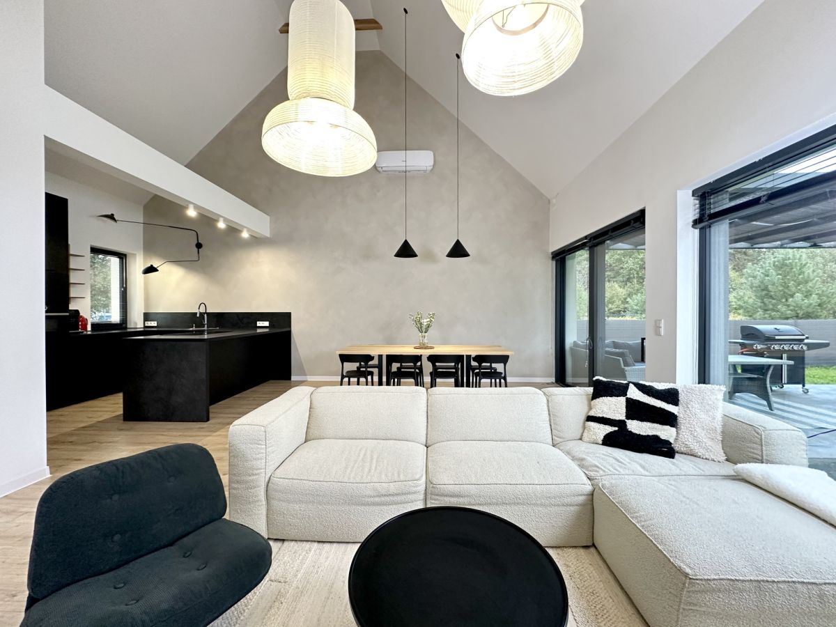 Nowoczesny dom z widokiem na las – wysoki standard Radzewice - zdjęcie 7