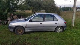 Peugeot 306 1,4 75 KM 1995 LPG uszkodzony silnik Sulejów - zdjęcie 2