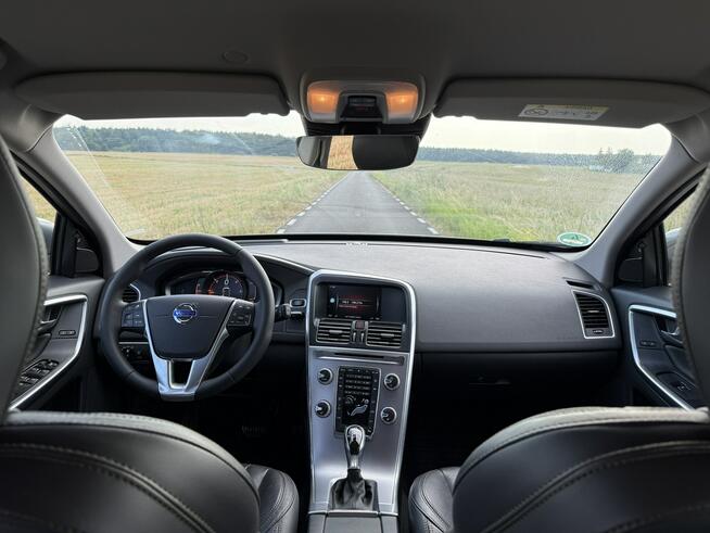 Volvo XC 60 2.0d 190KM automat Kamera Navigacja Bezywpadkowy Ocice - zdjęcie 6