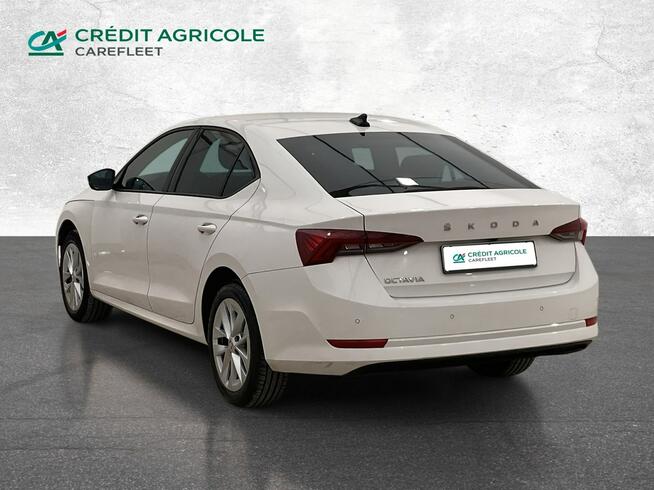 Skoda Octavia 2.0 TDI Ambition DSG Warszawa - zdjęcie 7