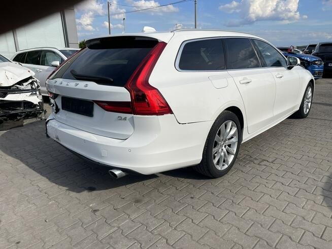 Volvo V90 D4 Automat Skóra Panorama Kamera Podgrzewanie Gliwice - zdjęcie 2