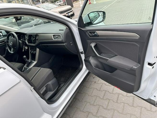 Volkswagen T-Roc 1,0 110 KM Advance Tychy - zdjęcie 12