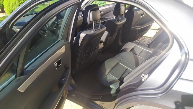 Mercedes E350 CDI z 2009 V6 Biała Niżna - zdjęcie 11
