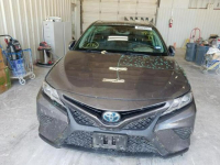 Toyota Camry 2019, 2.5L, po gradobiciu Warszawa - zdjęcie 3