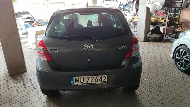 Toyota Yaris 1.33 VVT-i luna 2010 Wawer - zdjęcie 2