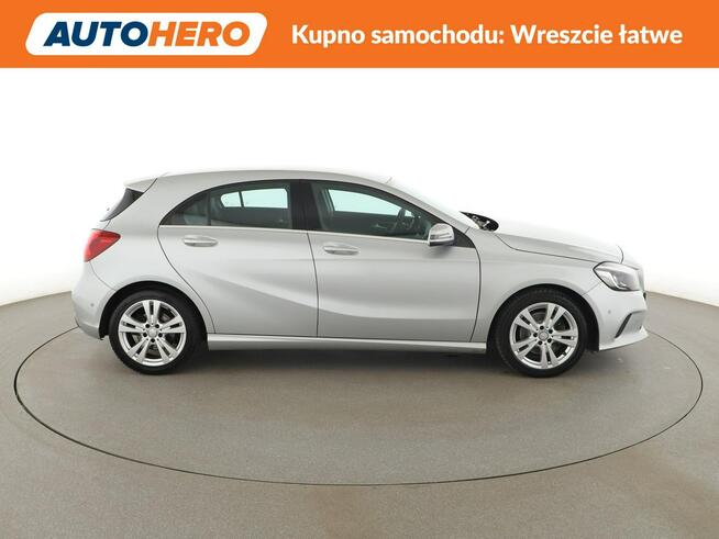 Mercedes A 180 automat półskóra full LED navi tempomat grzane fotele Warszawa - zdjęcie 9