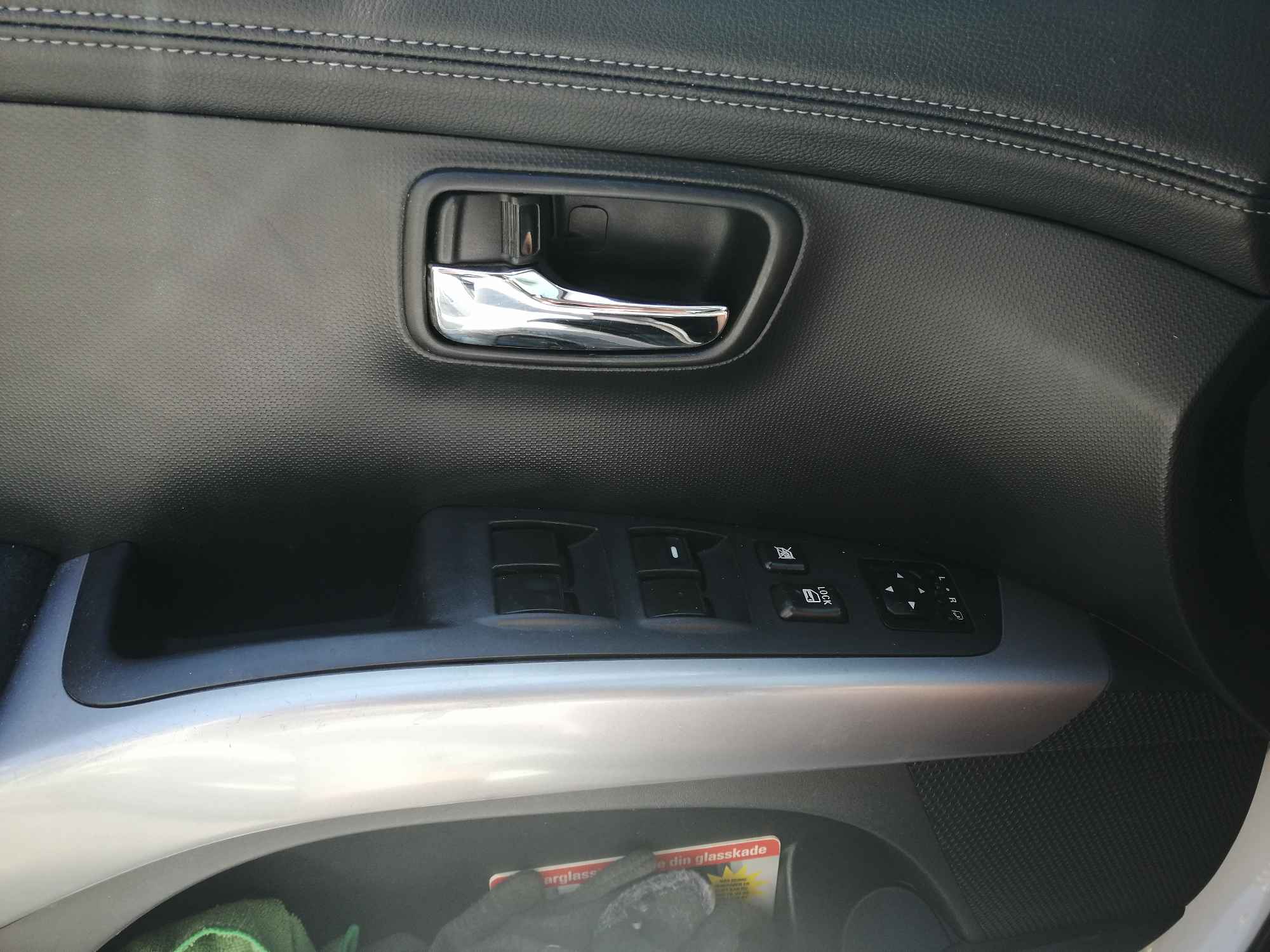 Mitsubishi outlander SUV kombi Kudowa-Zdrój - zdjęcie 11