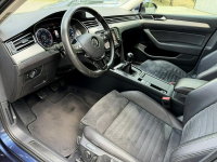 Volkswagen Passat Highline Virtual Kamera ACC Navi Gwarancja Kutno - zdjęcie 10