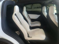 Tesla Model X 2019, po gradobiciu Warszawa - zdjęcie 7