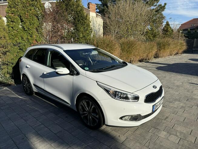 Kia Cee'd Zadbana bezwypadkowa - przepiękny perłowy kolor ! Poznań - zdjęcie 1