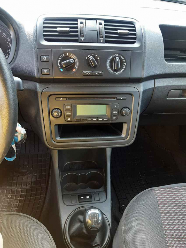 Samochód osobowy Skoda Fabia hatchback Stara Bukówka - zdjęcie 6